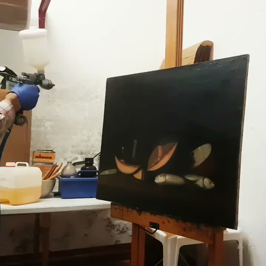 Una técnica de barnizado es el rociado o pulverización de barniz en frío. El método de aplicación es la pistol…