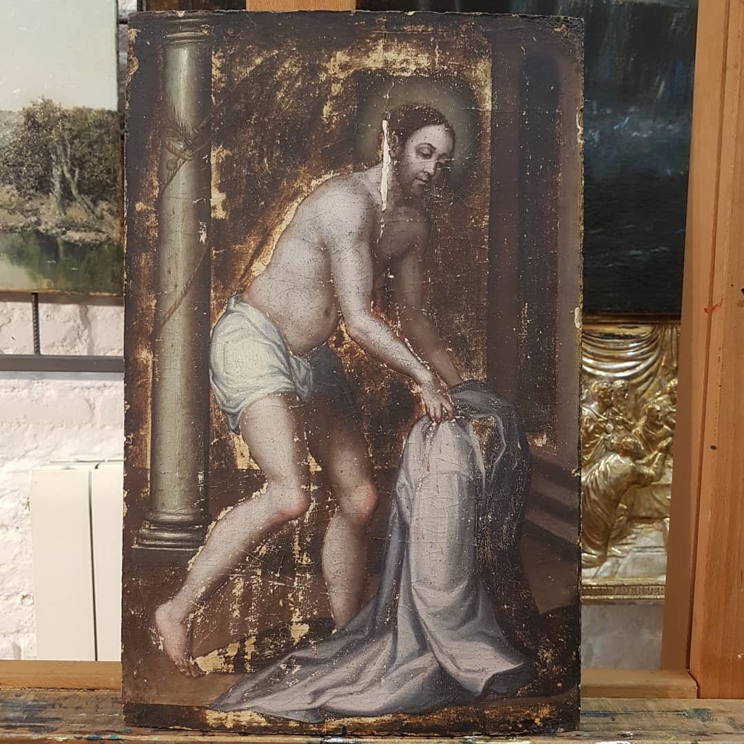 Anónimo valenciano SXVI. “Cristo escarnecido, recoge su túnica”. Óleo sobre tabla de pino.